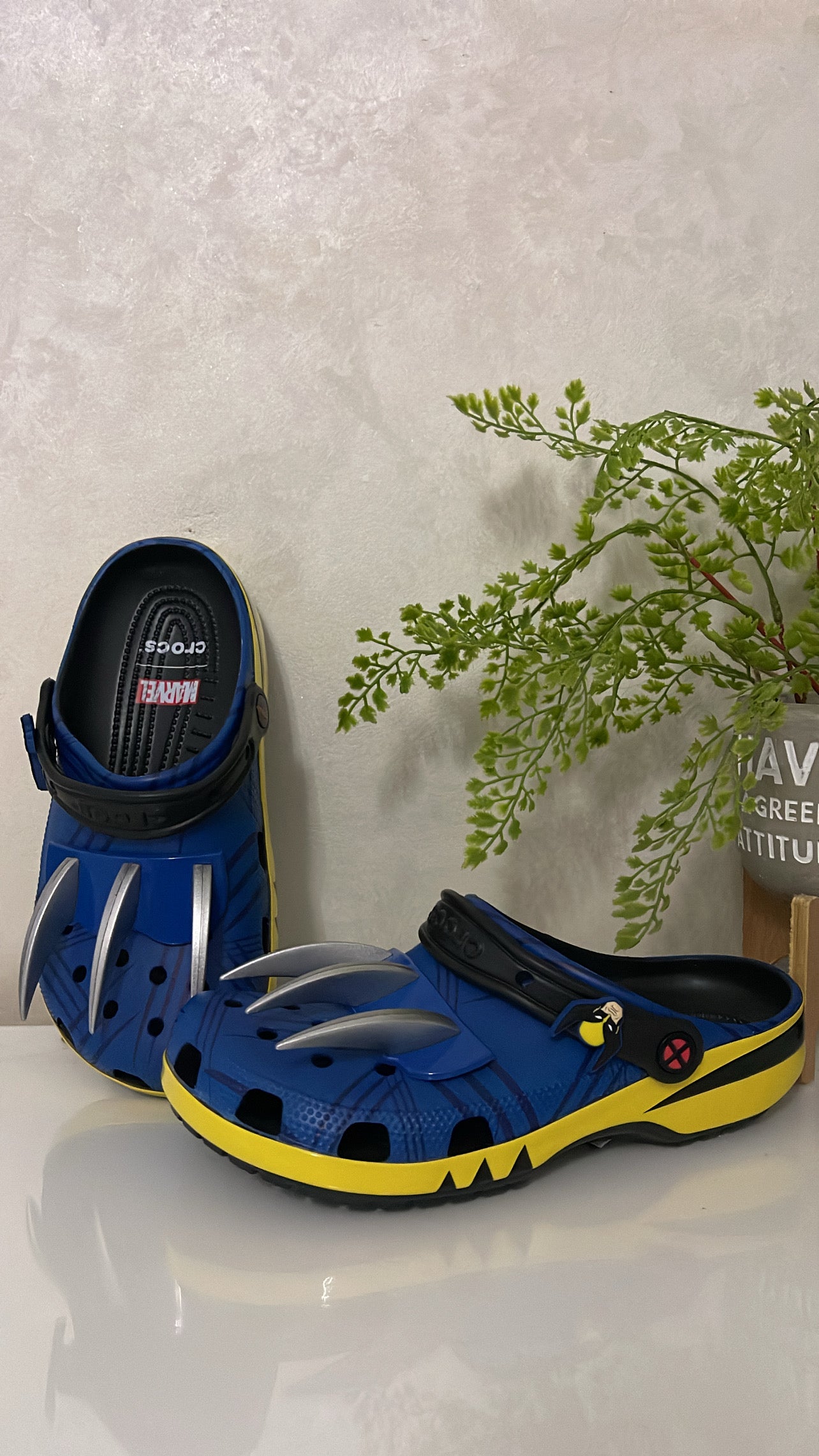 Marvel Wolverine Classic clog